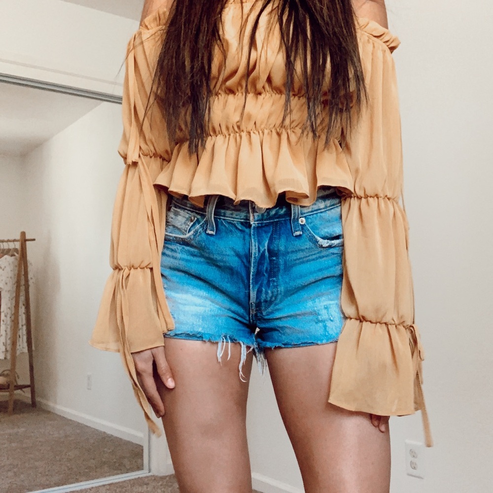 Levi High Waisted Shorts